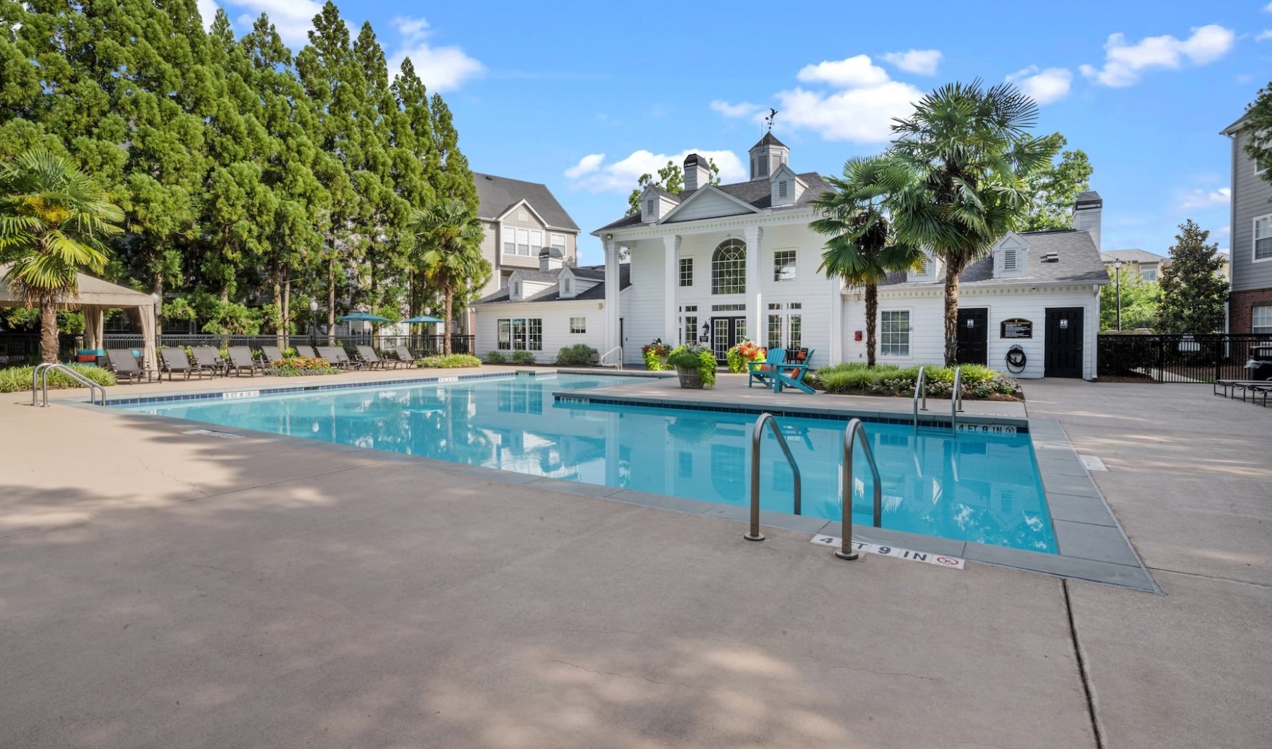 Picture-Perfect Living Picture-Perfect Living